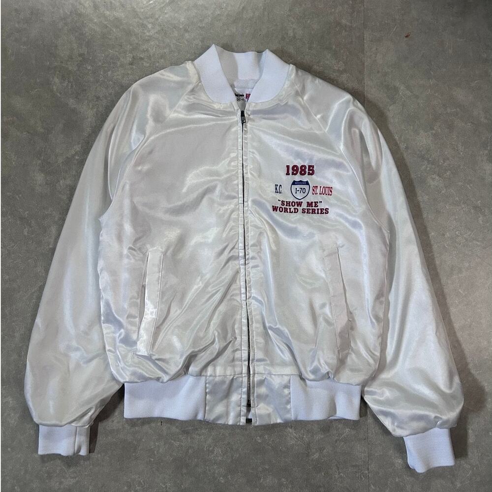 1985 Vintage Kansas City Royals Vs. St. Louis Cardinals White Satin Jacket -M